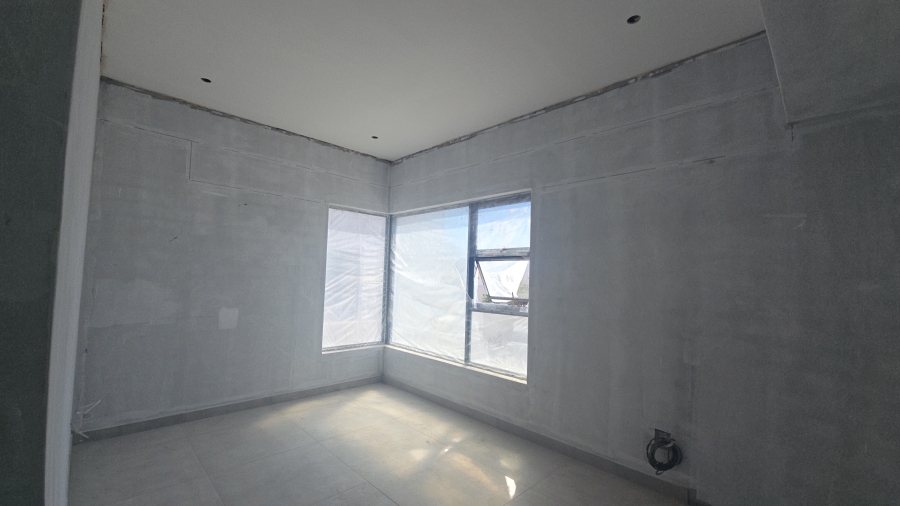 3 Bedroom Property for Sale in Sandy Point Western Cape